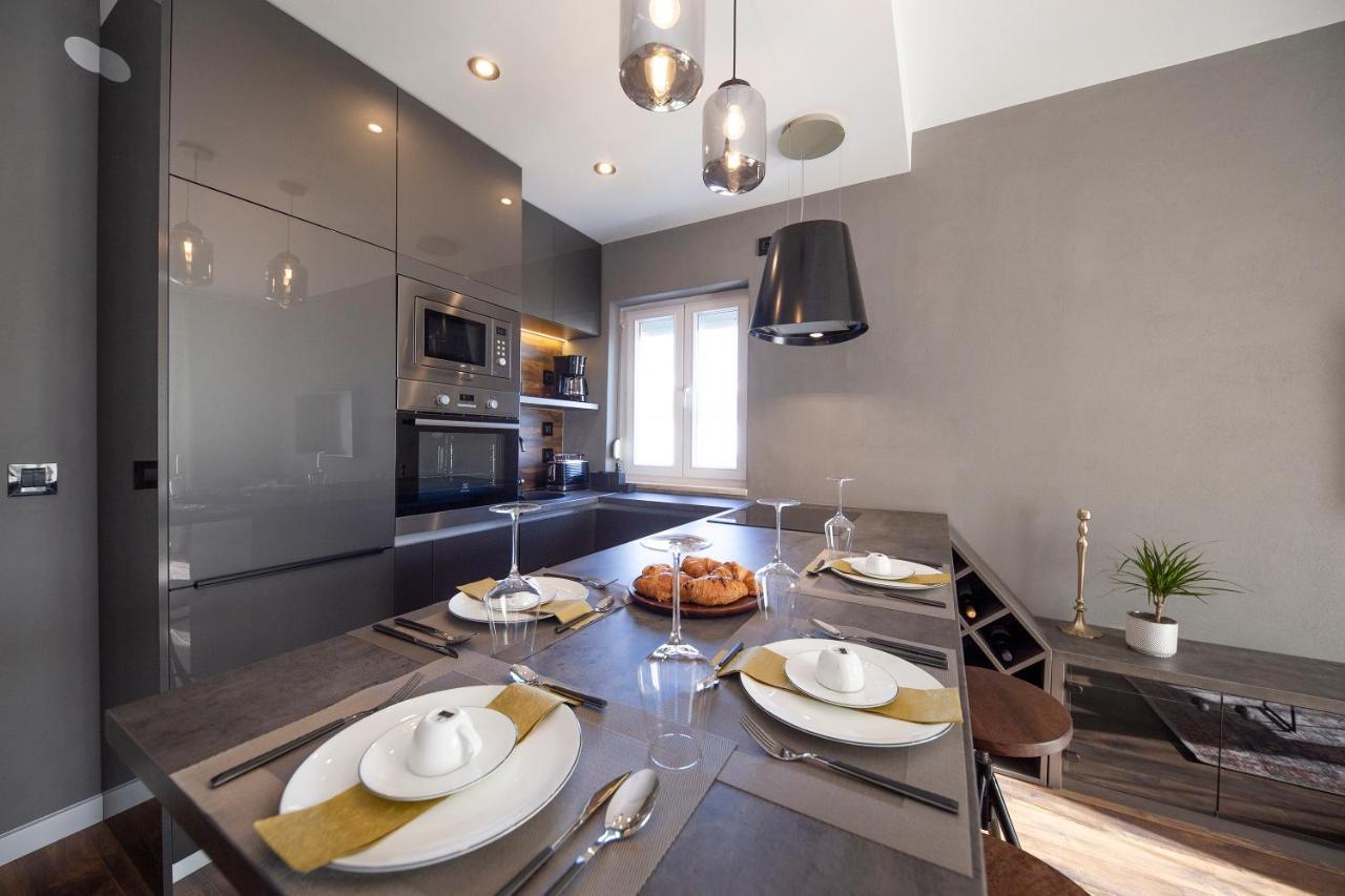 Apartment Dorotea'S Place ザダル エクステリア 写真